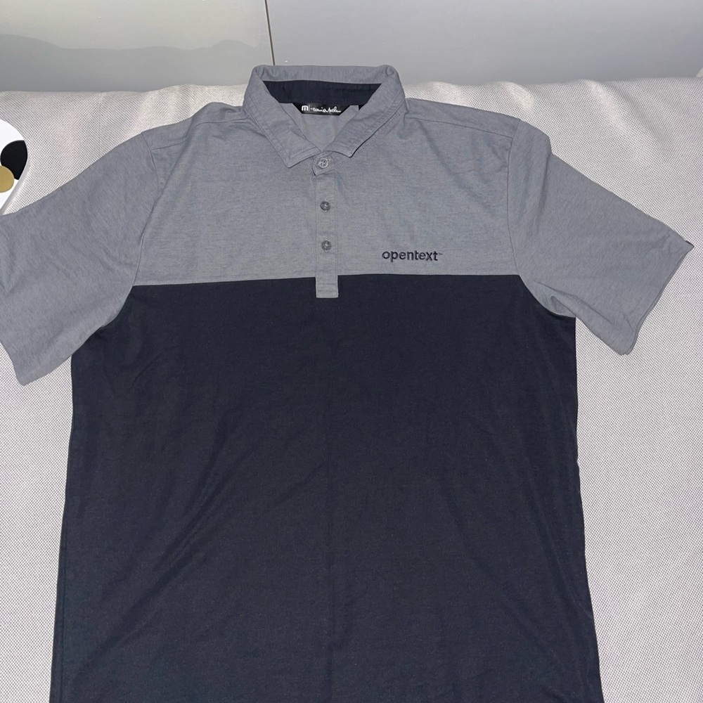 Travis Matthew polo golf shirt size XL black & gray Pima cotton & polyester